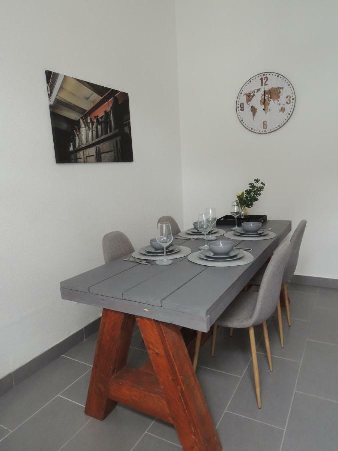 Zentrales Apartment In Gelsenkirchen Eksteriør bilde